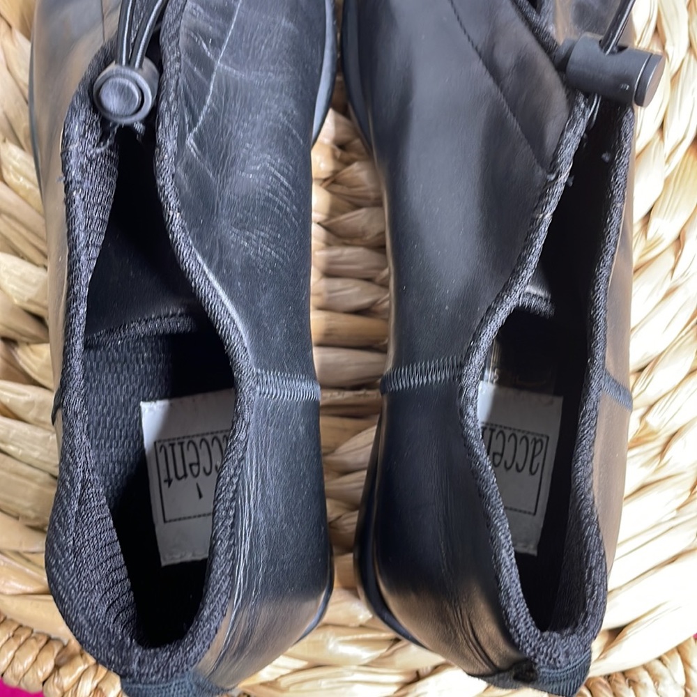 Accent slip on elastic lace up black leather shoes - Picture 4 of 4